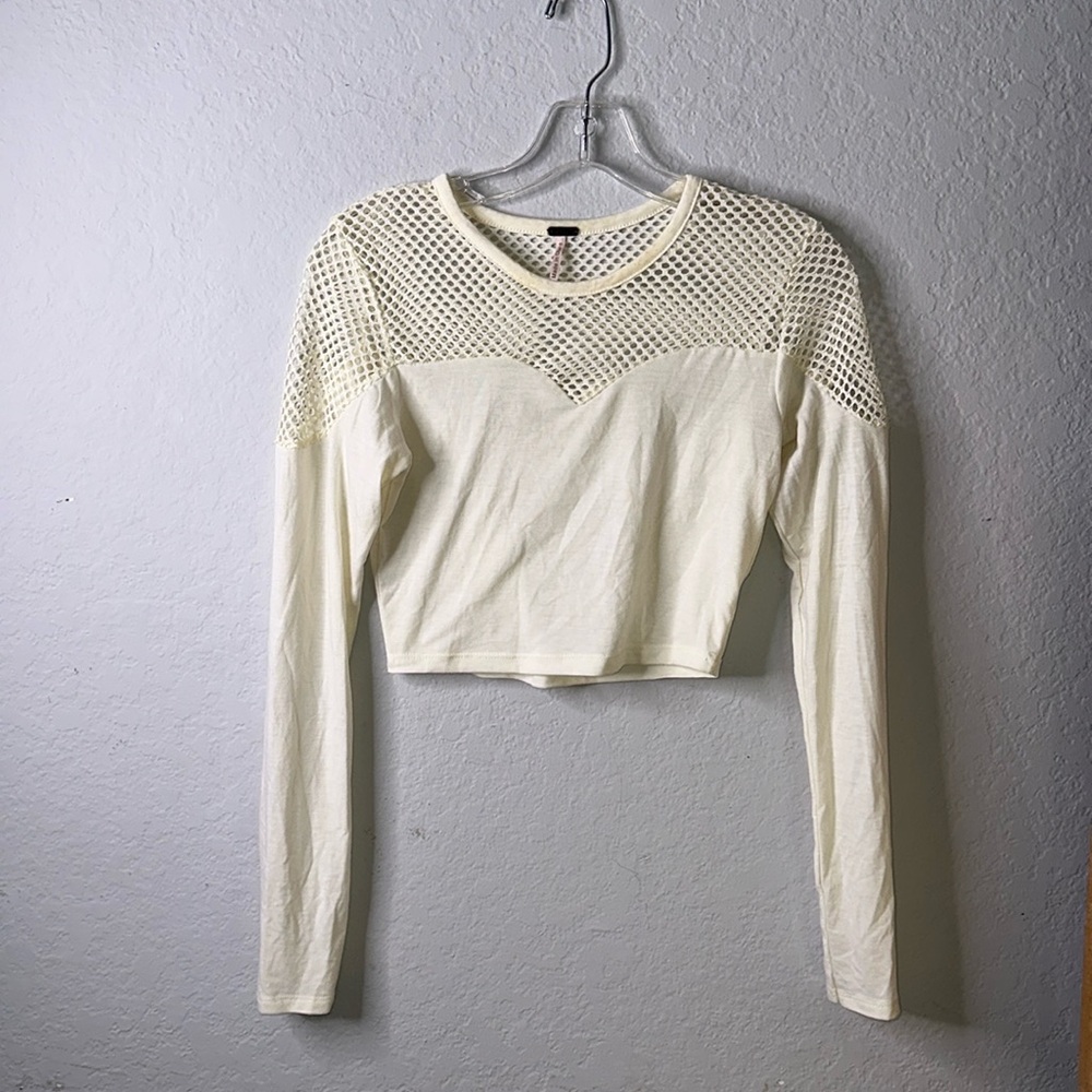 Poof crop top